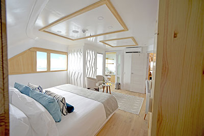Galapagos Suite (Main Deck)