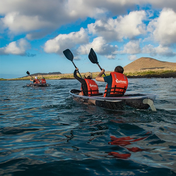 kayaks-q2
