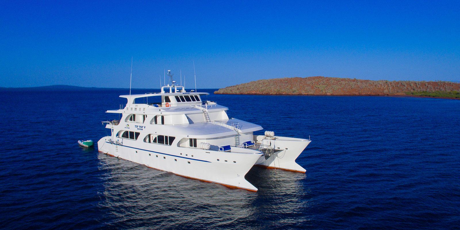 Galapagos Cruises 600 to 799